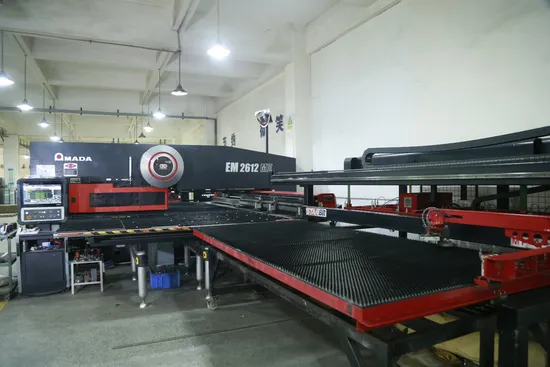 China Manufacture Custom Precision Punching Bending Laser Cut Fabrication Stamping Parts Sheet Metal
